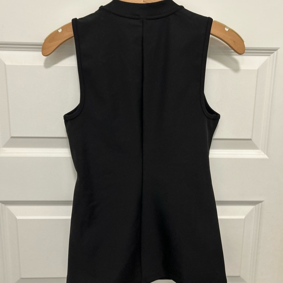 Athleta Bayview Textured Black Sleeveless High Neck Tank Rusched Side XS - Picture 6 of 8